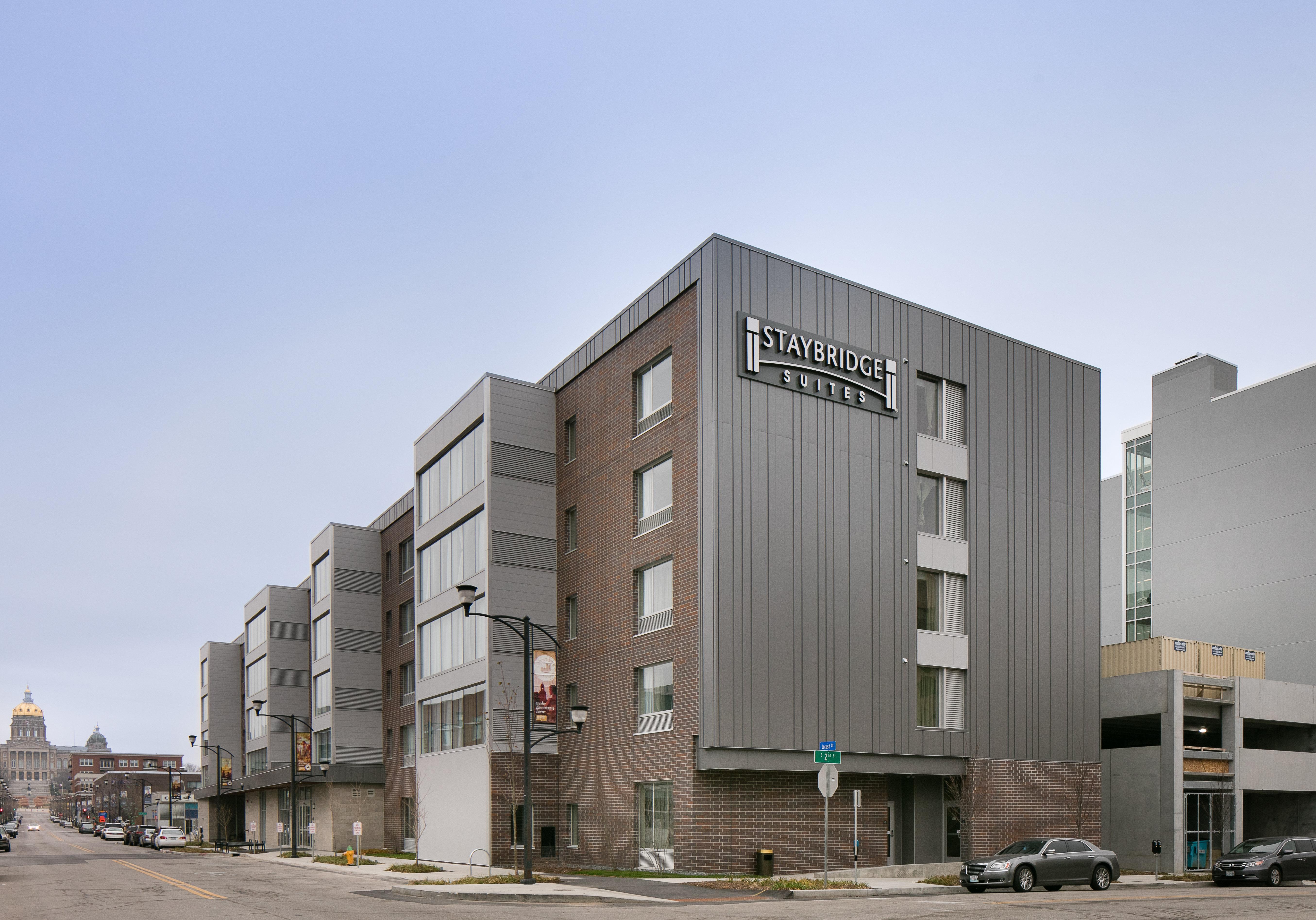 Staybridge Suites Des Moines Downtown, An Ihg Hotel Exterior photo